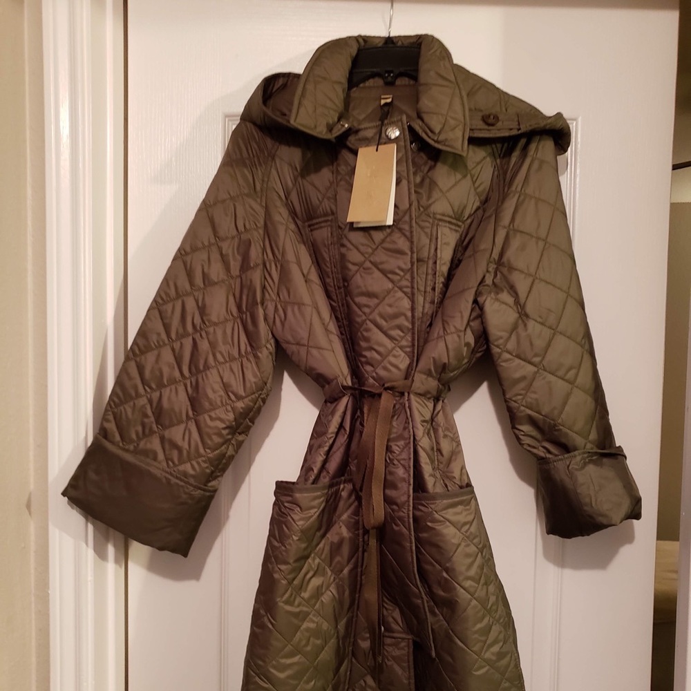 NWT Quilted Burberry Coat ArmyGreen Large